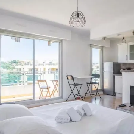 Apartment Hesperides Furnished *